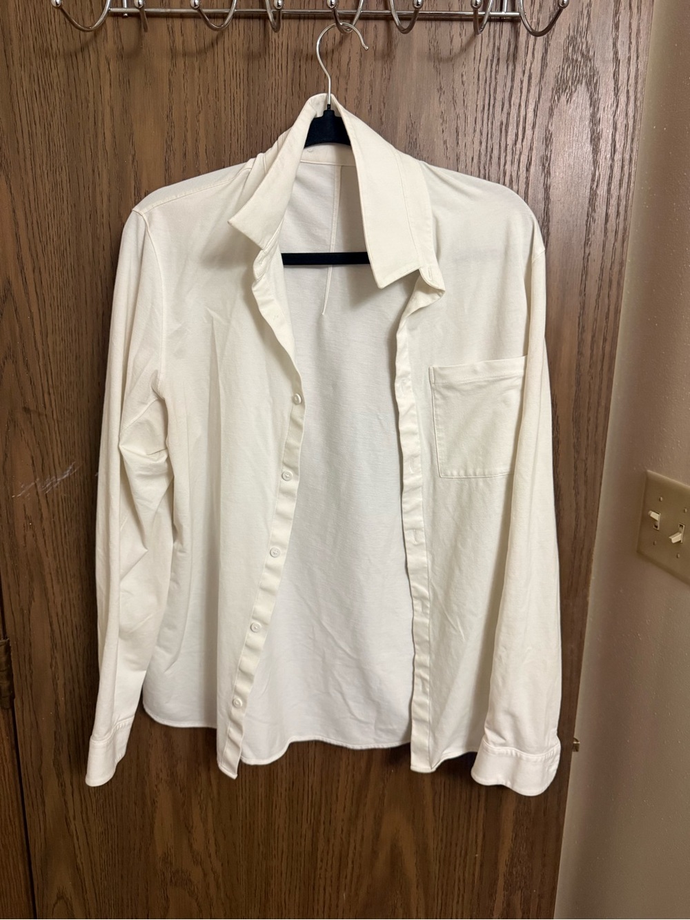 Lululemon Classic Button-Front men’s Shirt